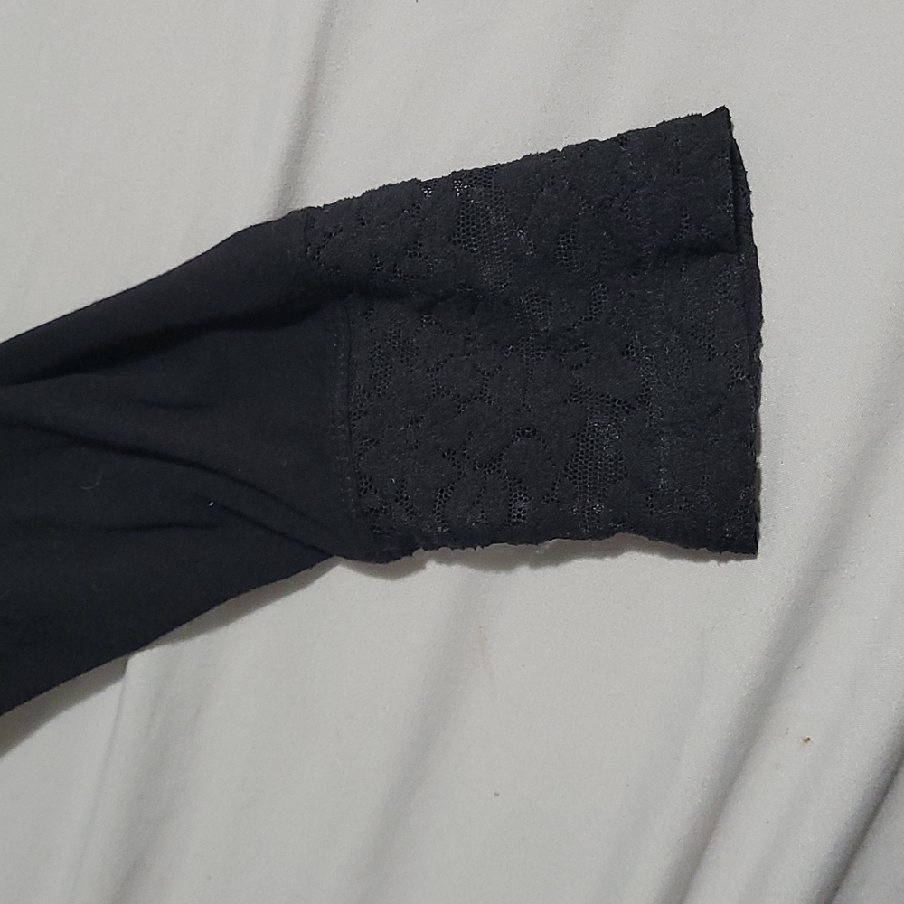 Sweater - Picture 4 of 5